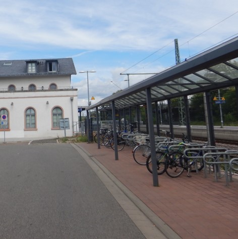 Fahrradabstellanlagen am Bahnhof